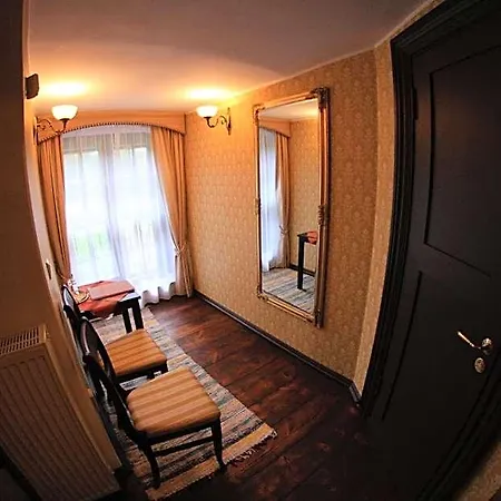 Castle 3* Alatskivi
